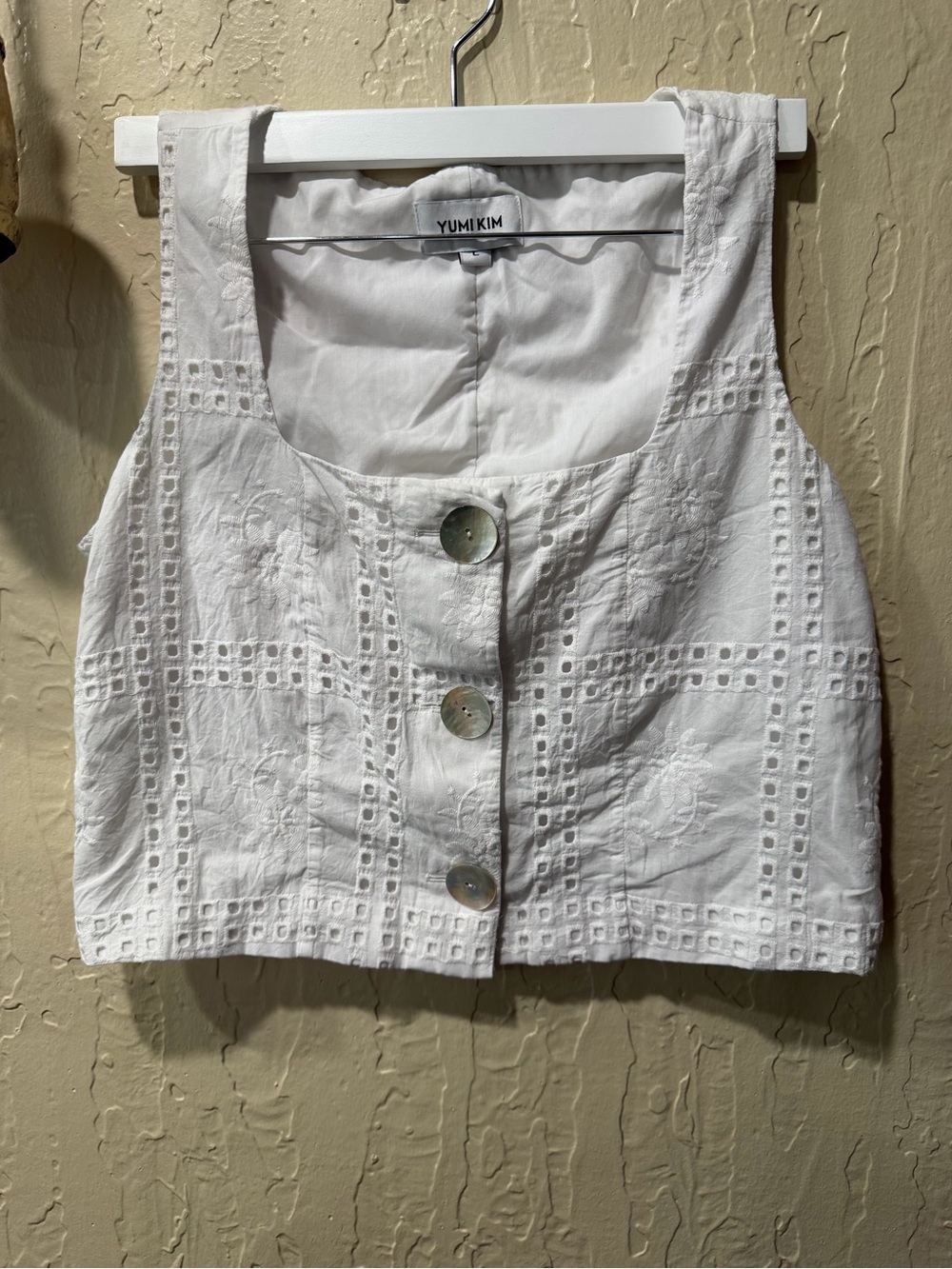 Yumi Kim White Eyelet Embroidered Button-Front Crop Top